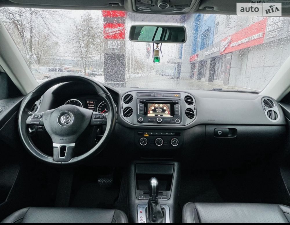 Volkswagen Tiguan 4 motion 2013 год, повний привід