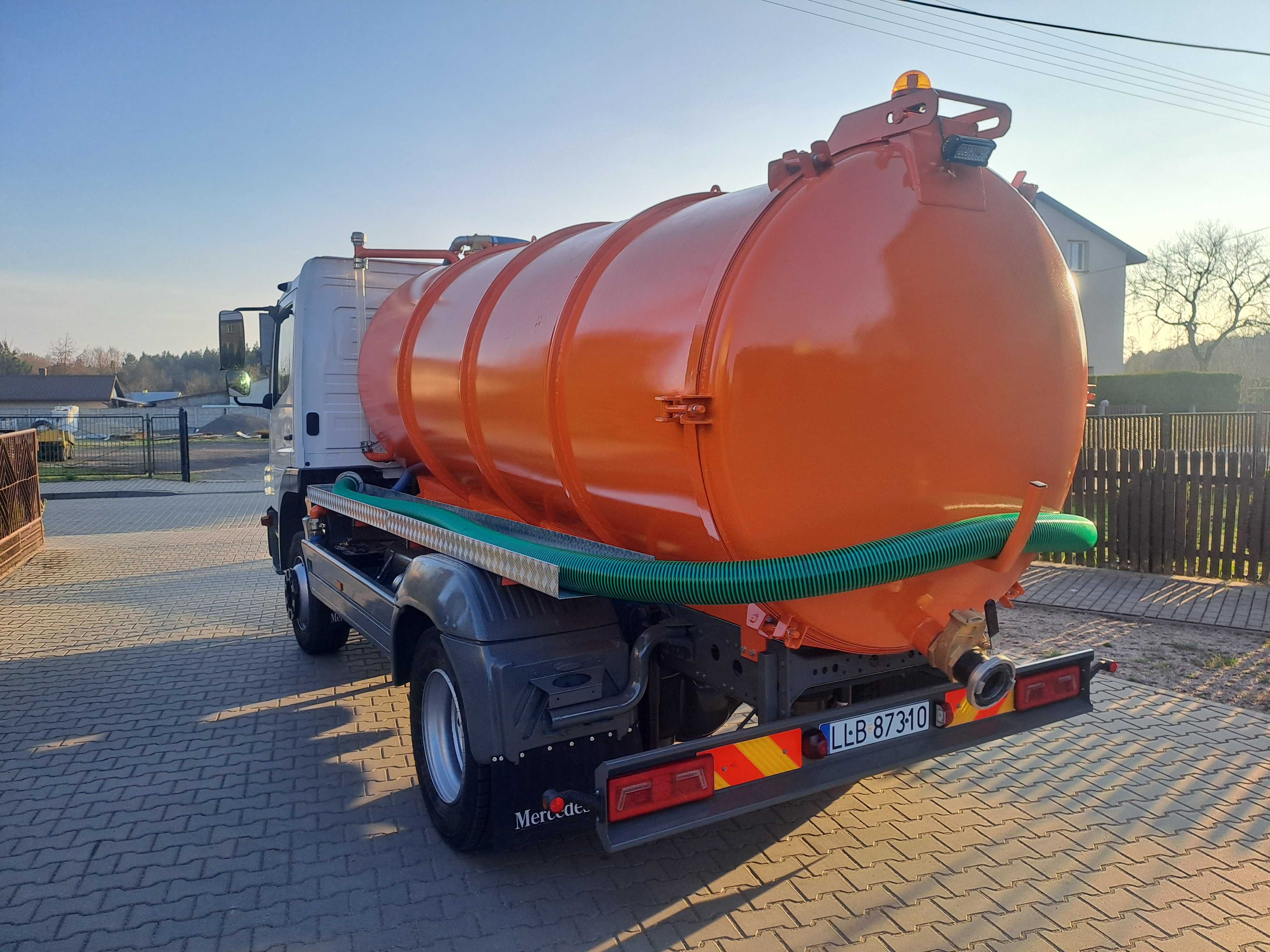 MERCEDES ATEGO 1218 Beczka Asenizacyjna Specjalny Przewiertów Nowa