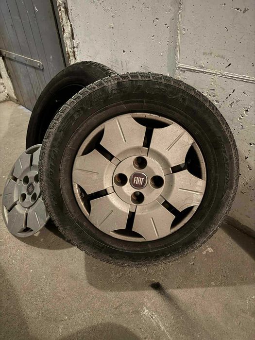 Felgi stalowe 13 + kołpaki FIAT + opony zimowe DĘBICA FRIGO DOT18