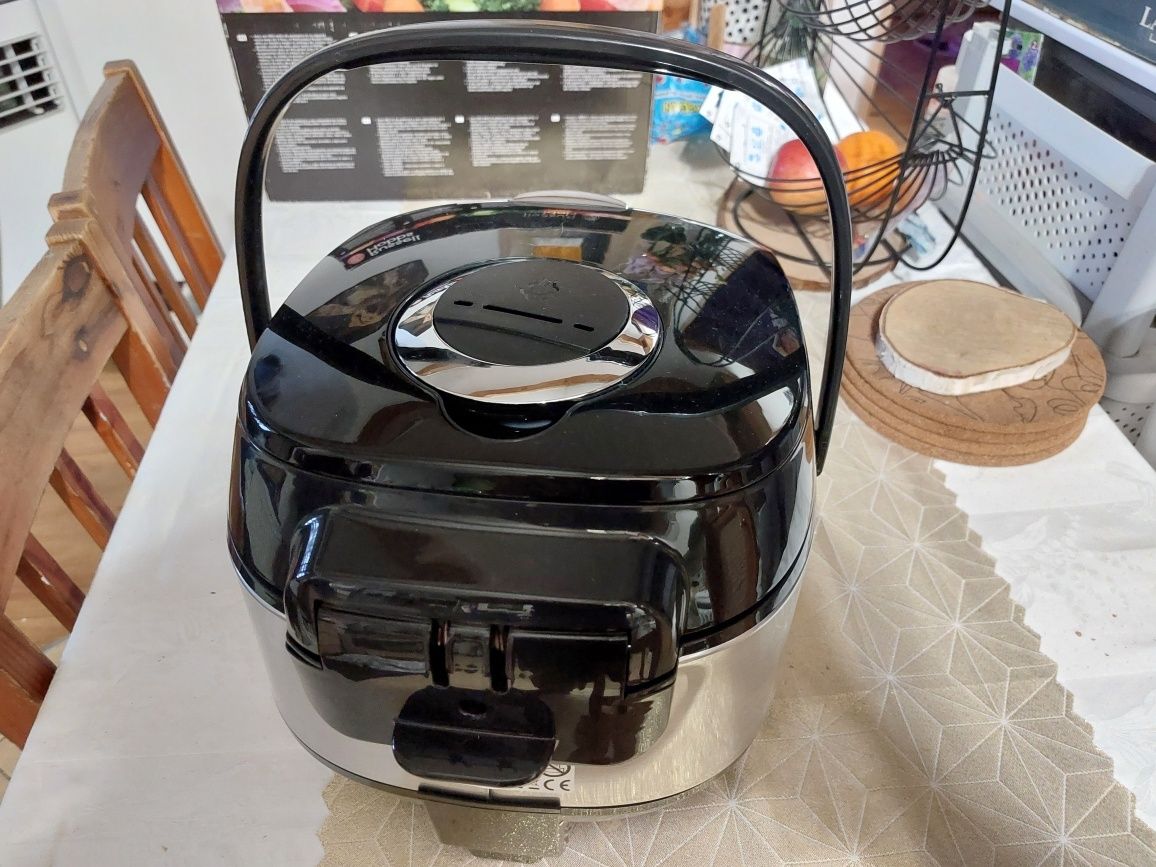 Multicooker Russel Hobbs