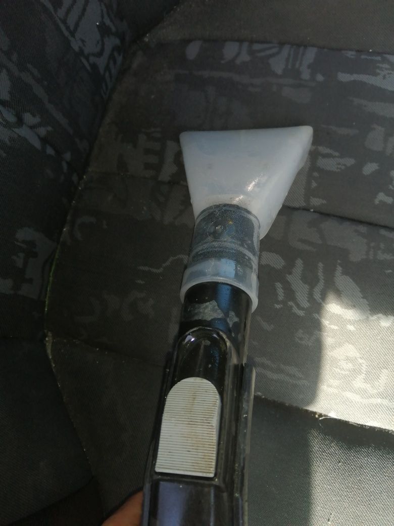 Limpeza de estofos auto
