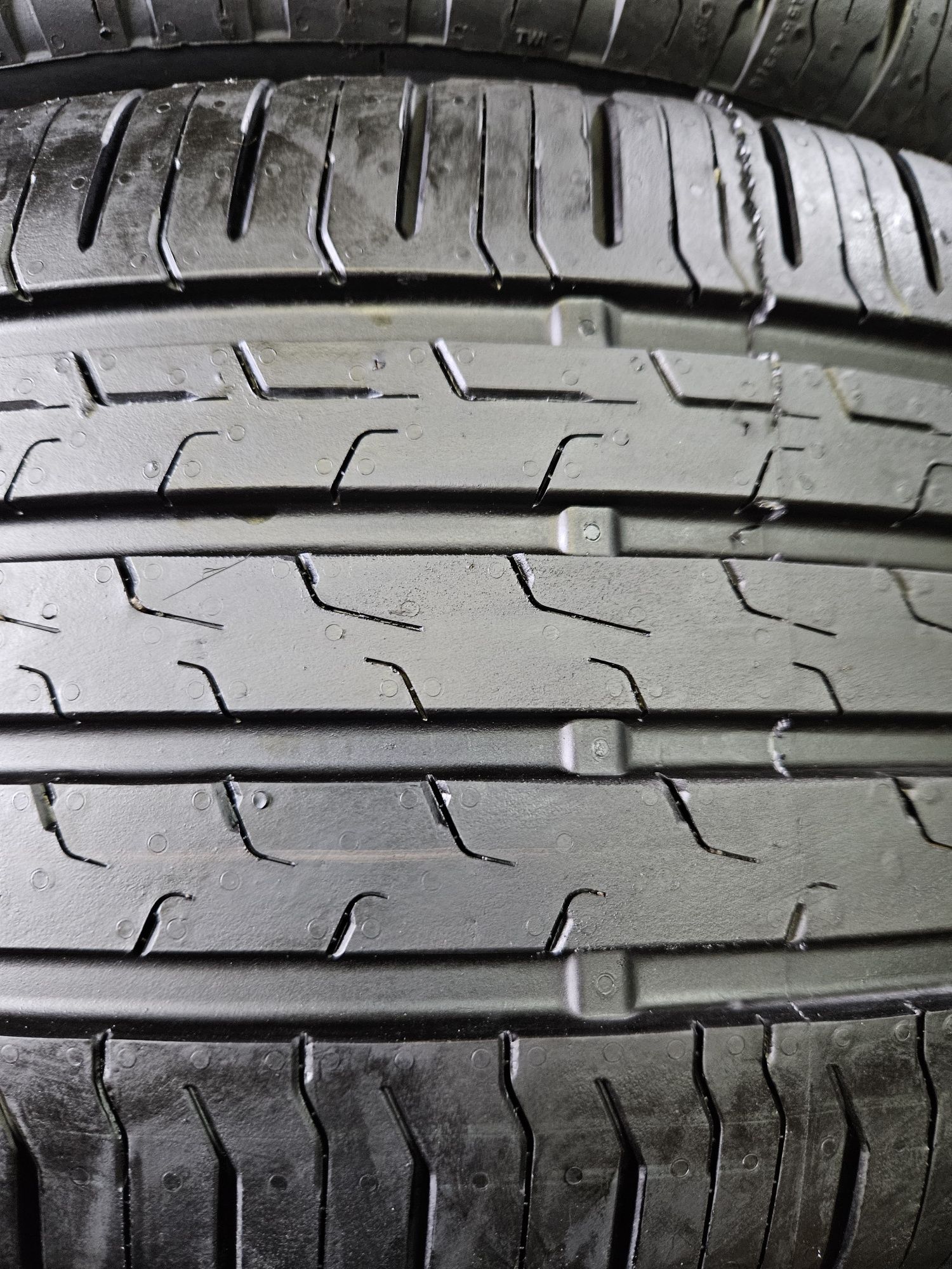 opony nowe 235/45R18 Continental ECOCONTACT 6
