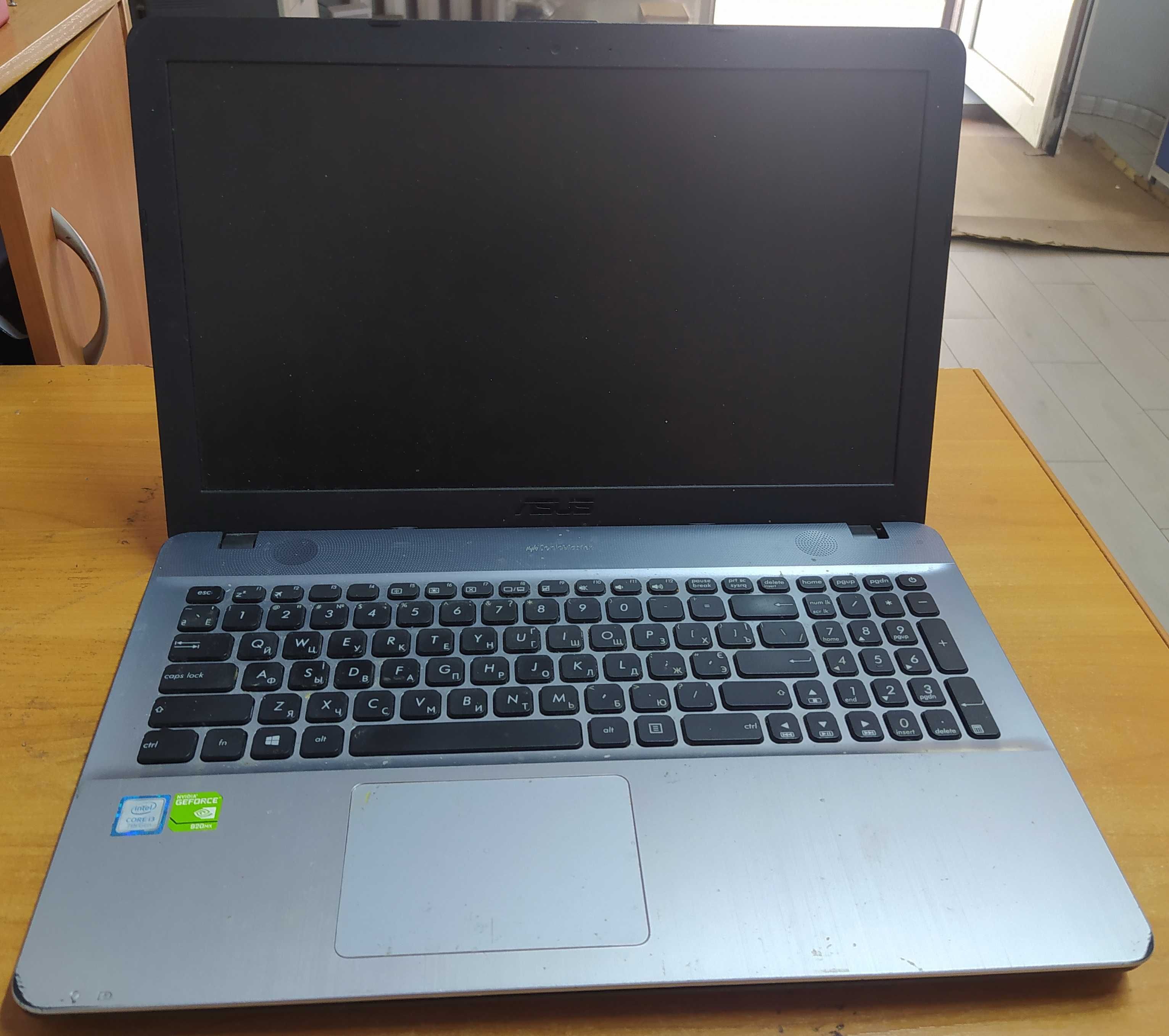 Ноутбук ASUS X541U (по запчастям)