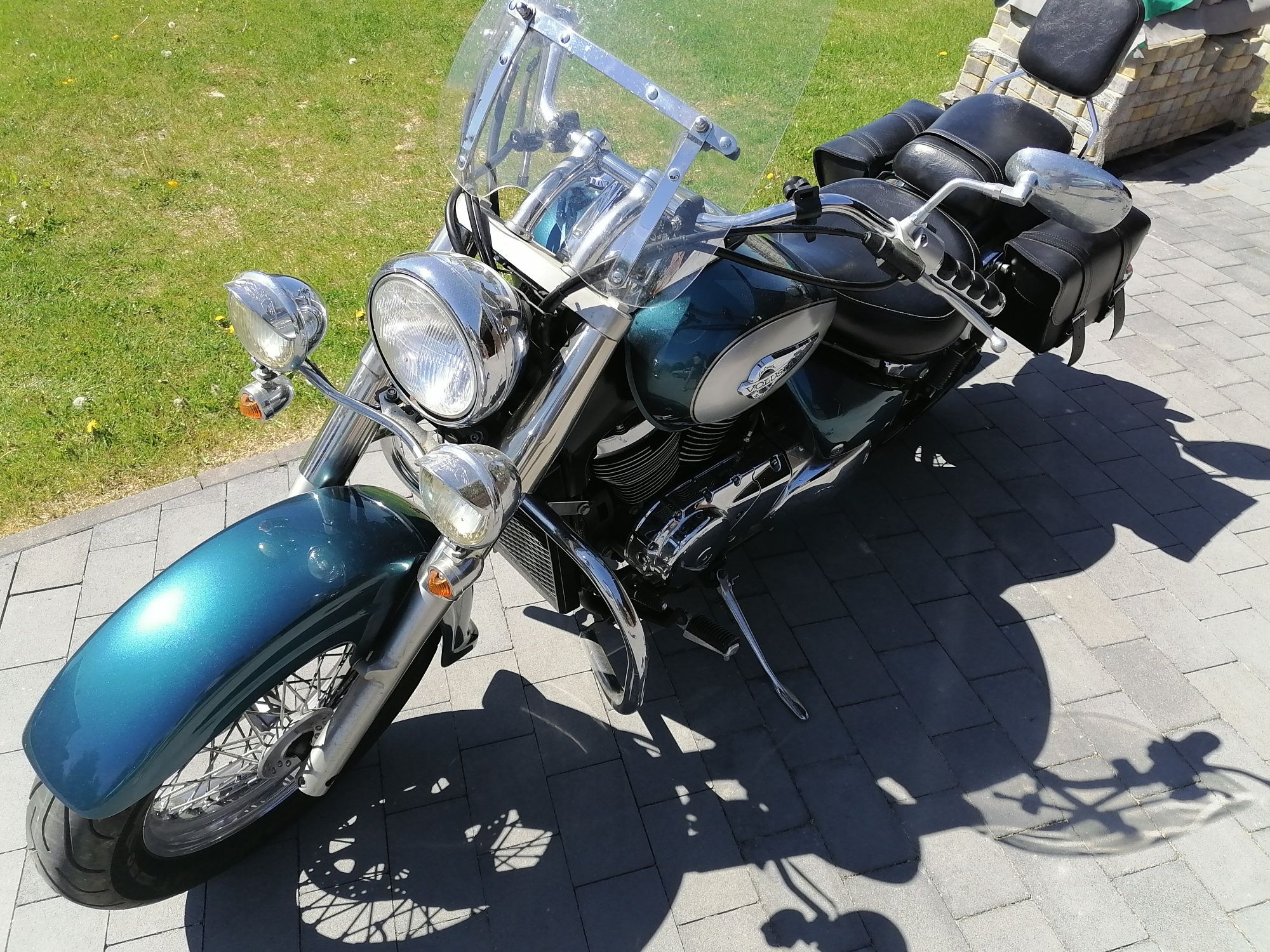 Suzuki   intruder volusia 800 boulevard