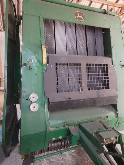 Sprzedam prasę John Deere 592