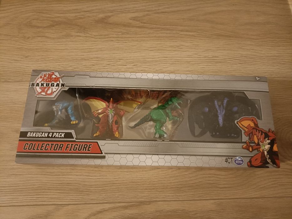 Akugan Dragonoid 4w1 potwory