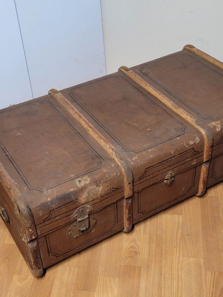 Stara walizka kufer skrzynia podróżna przedwojenna antyk oldtimer