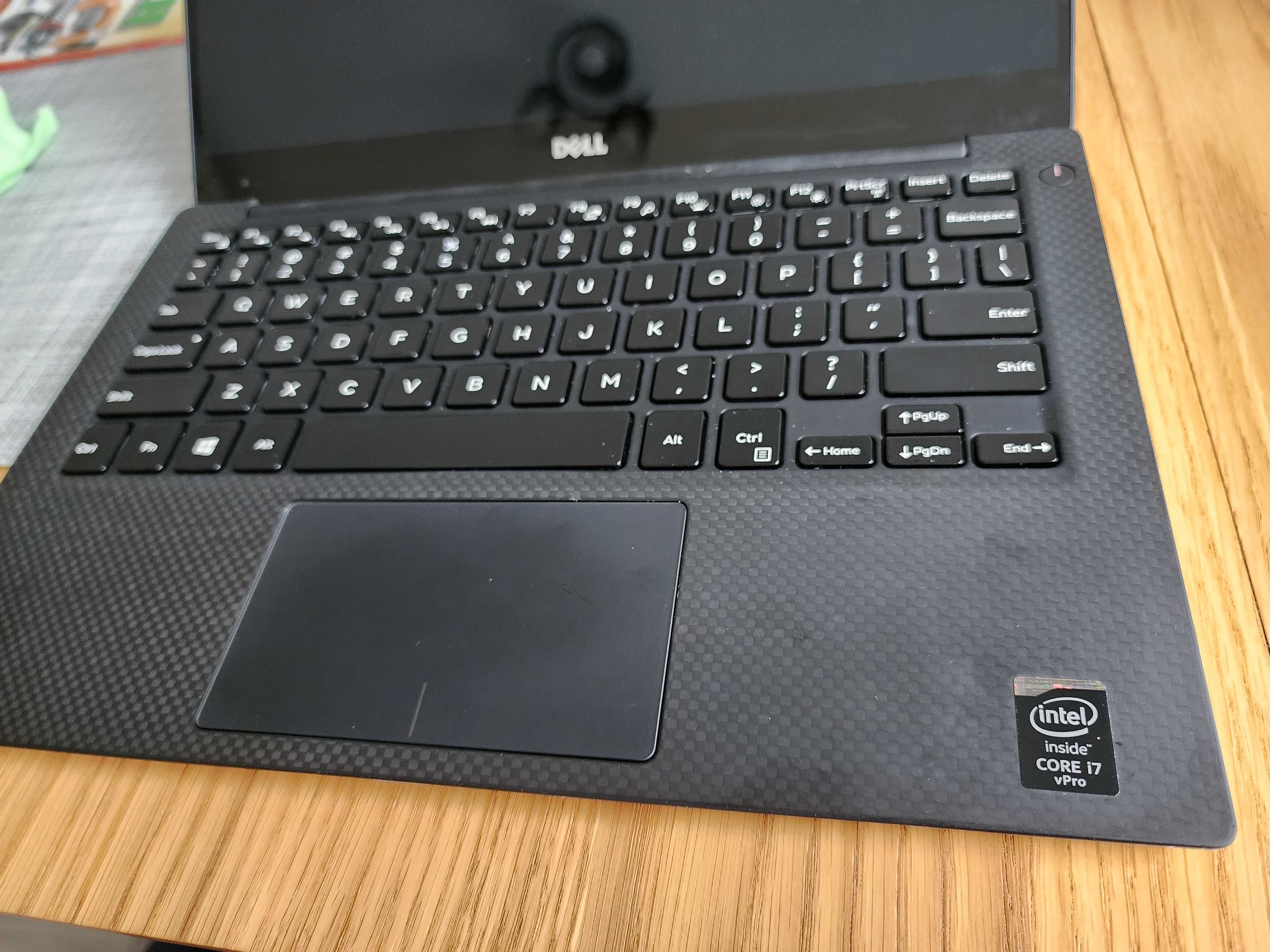 Dell XPS 13.3" Touch 4K QHD+ 9343 i5-5200U / 8 RAM / 128 SSD (акб 3%)