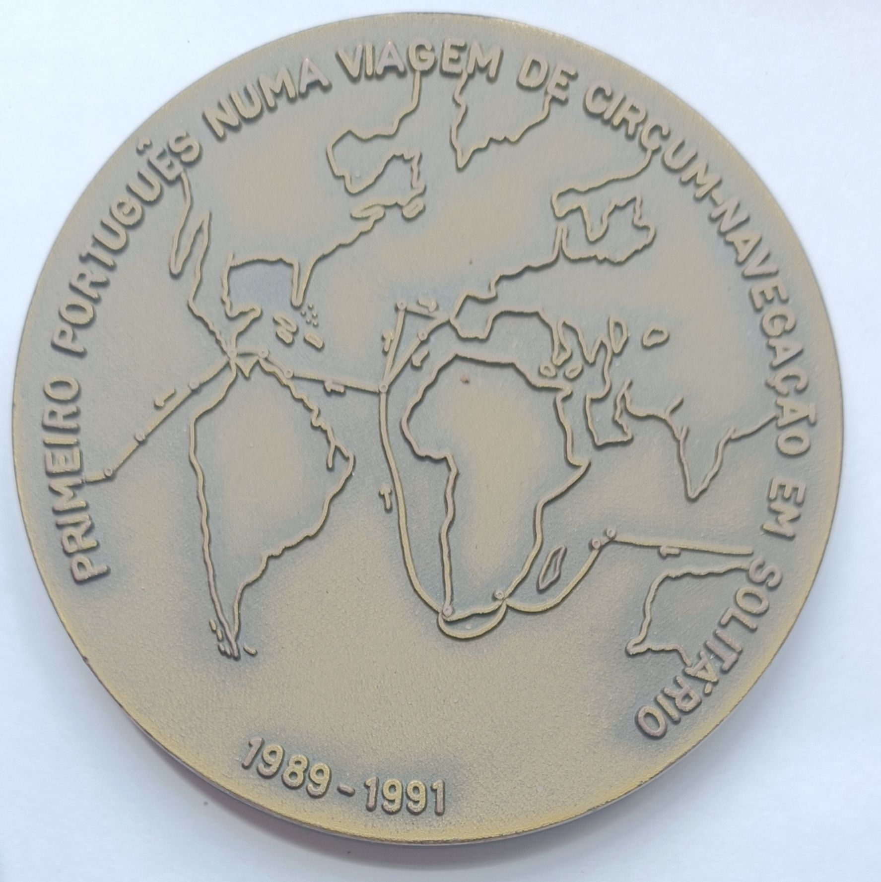 Medalha 1° Português Viagem de Circum-Navegação Solo. Manuel Martins.