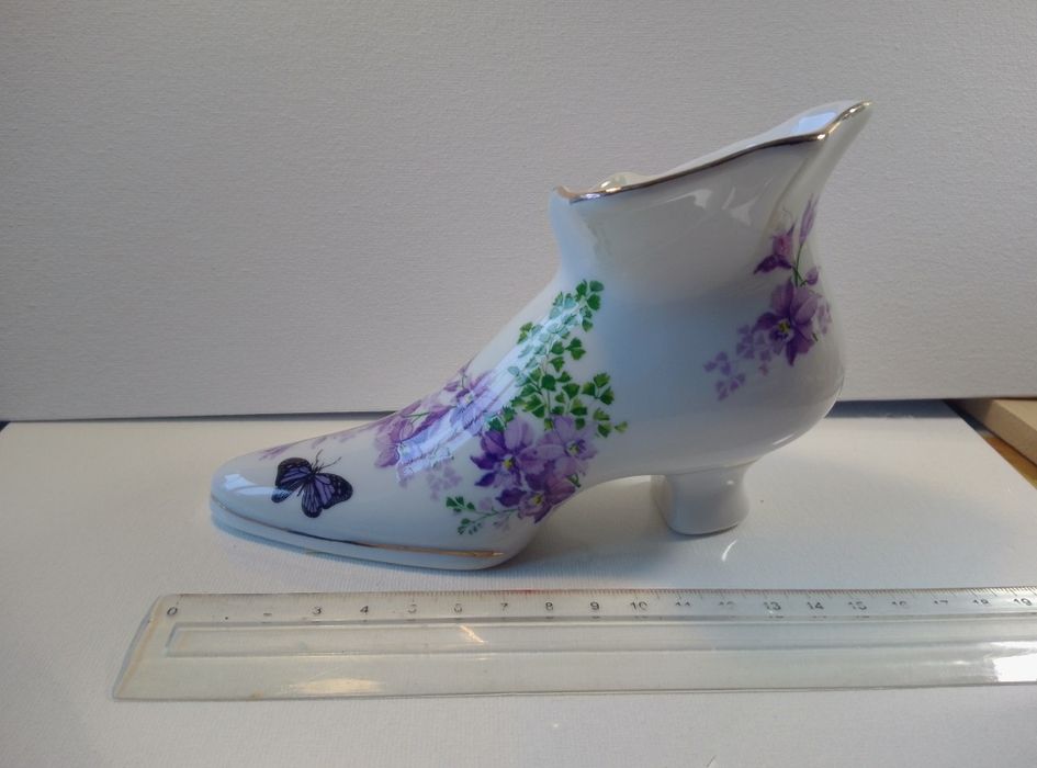 Конфетница, салфетница, ваза туфелька, ботинок, клематис