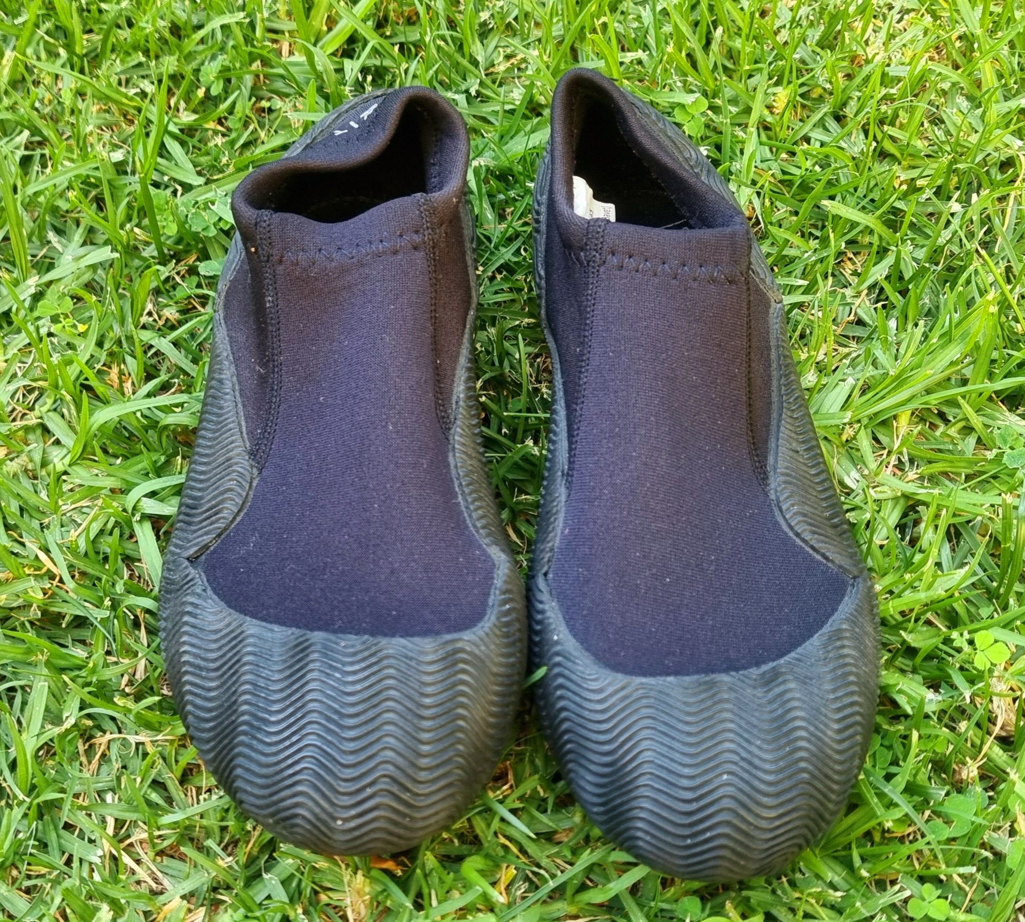 Sapatos neoprene criança 34-35