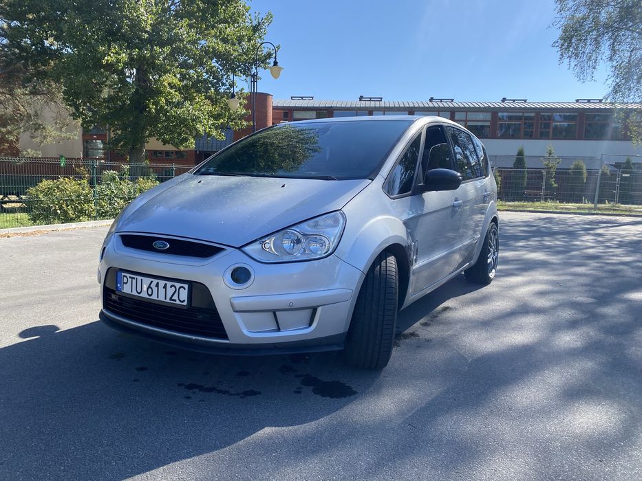 Ford S-max doinwestowany