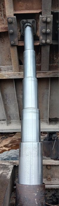 Гидроцилиндр новый 3 штоковый 2ПТС4, 5 штоковый Зил после реставраци