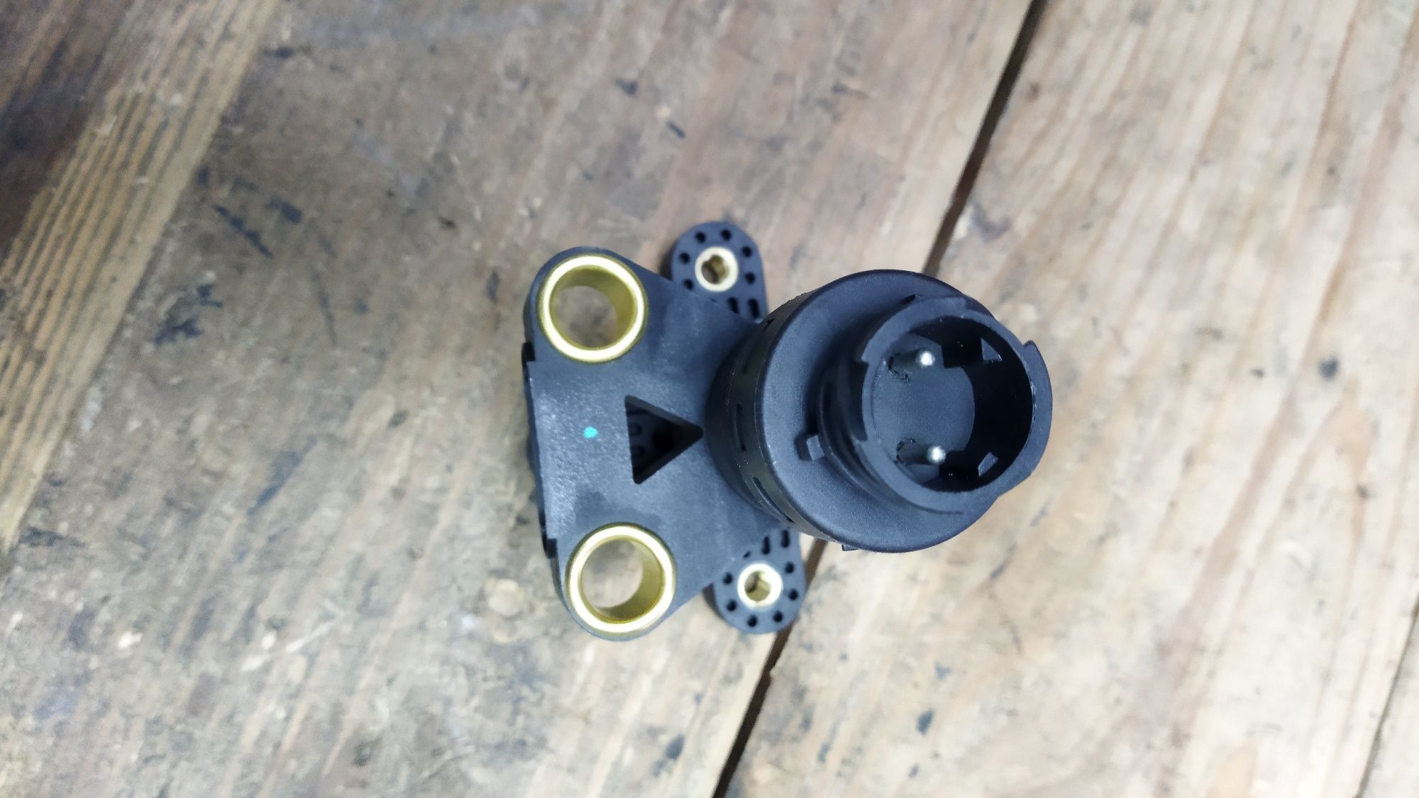 Датчики уровня пола ECAS 441 050 121 0 WABCO