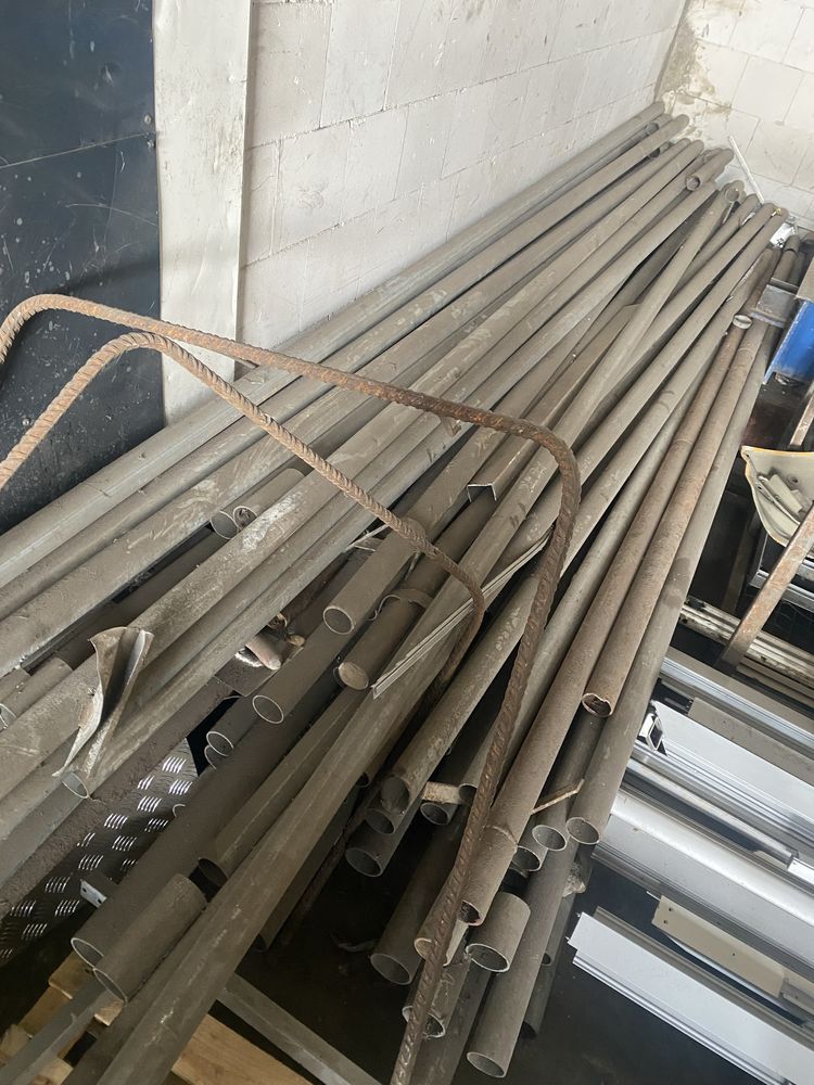 Słupki ogrodzeniowe 3,5-4m fi 60 3mm