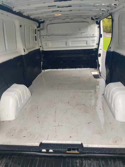 Renault Trafic +opony zimowe