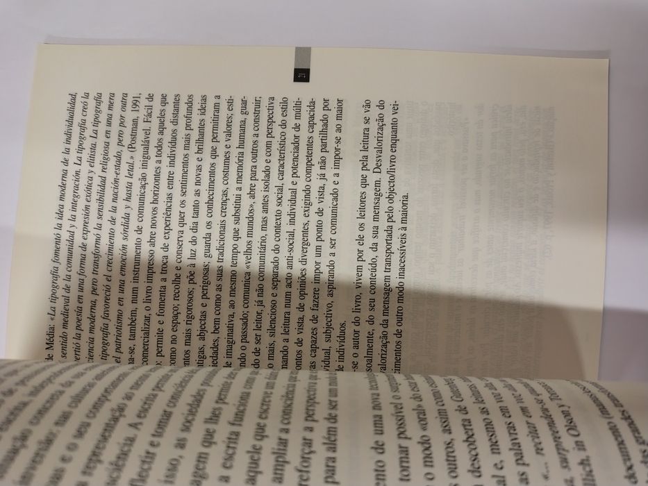 Da palavra à imagem, de Maria Isabel Boino Marcelino