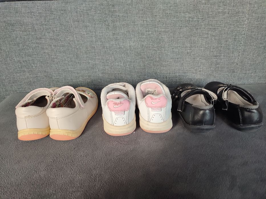 Zestaw 3 pary bucików 23 23,5 24 nike cool club buty