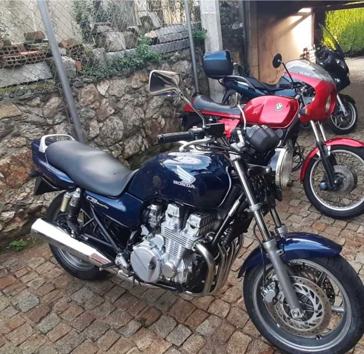 Mota Honda seven fifty 750