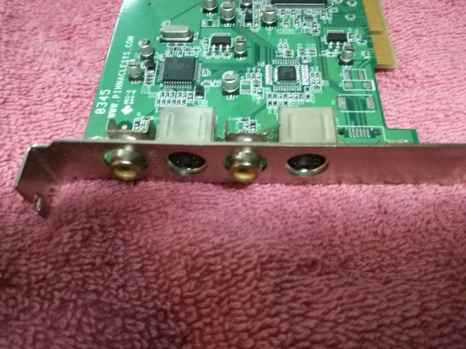 Placa captura de vídeo PCI Pinnacle Systems Bendino