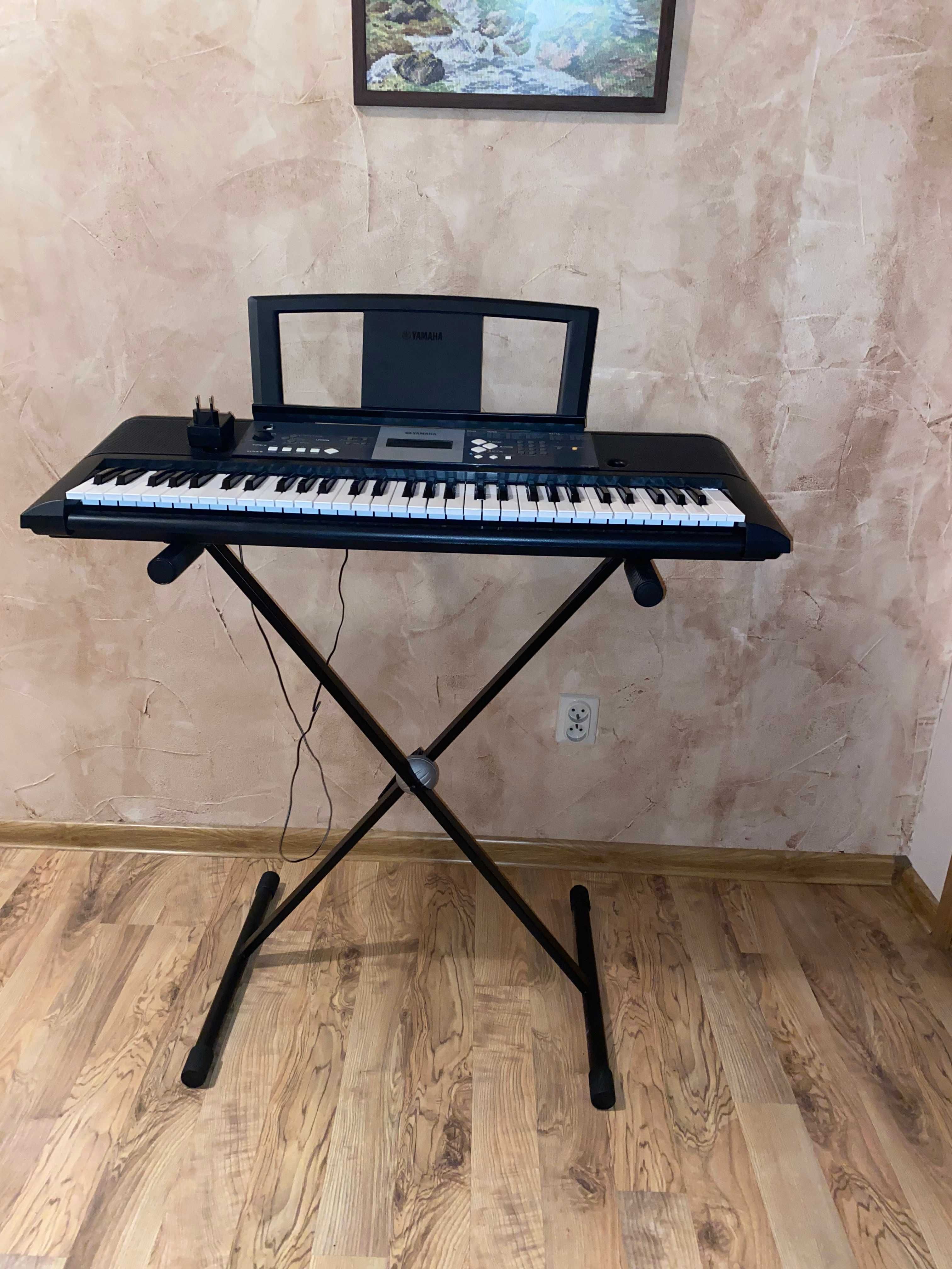 Keyboard YAMAHA YPT-230 + stojak i torba na instrument