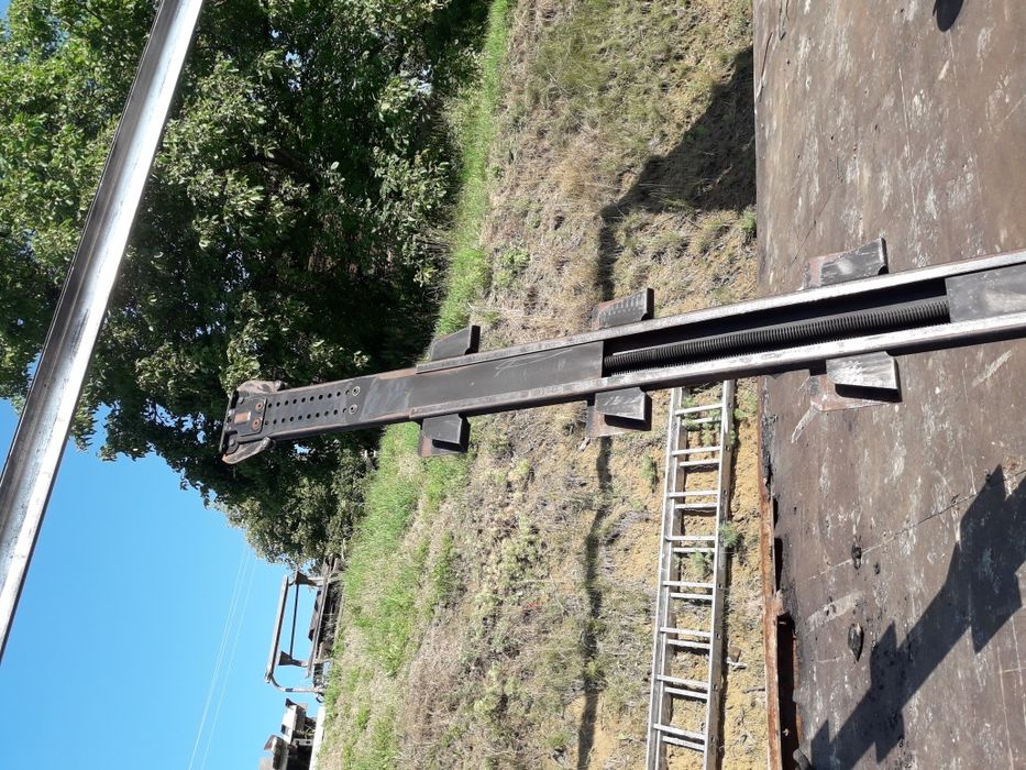 Klunice , Slupki do naczepy Krone mega Oryginał - rozciągane