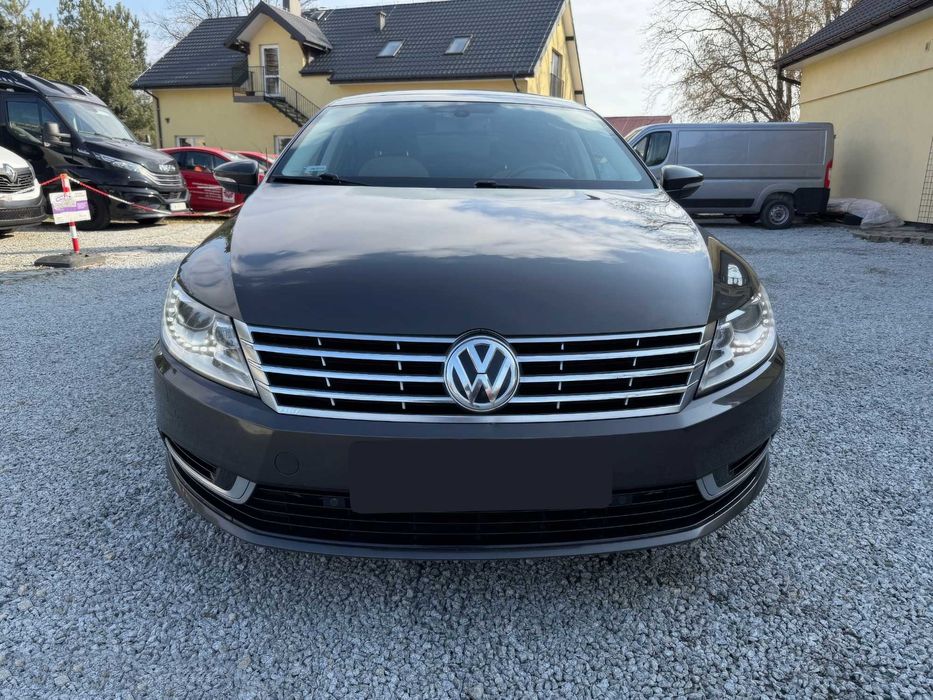 Volkswagen Passat CC      2015