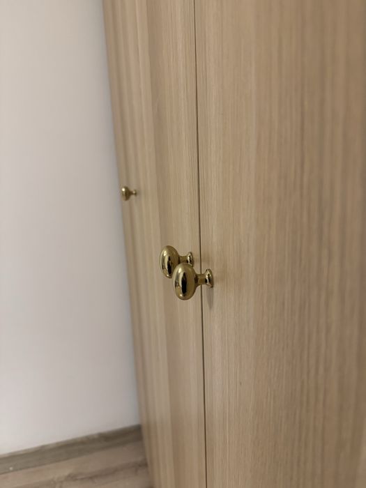 Sprzedam duża szafe w dobrym stanie