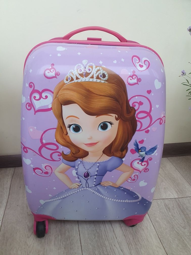 Продам чемодан для девочки