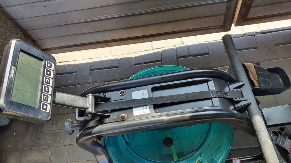 Wioślarz wodny Darwin RM50