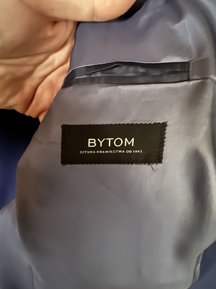 Garnitur meski Bytom