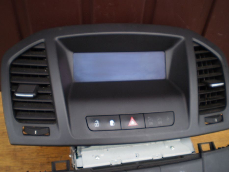 Opel Insignia ASTRA J RADIO CD 400