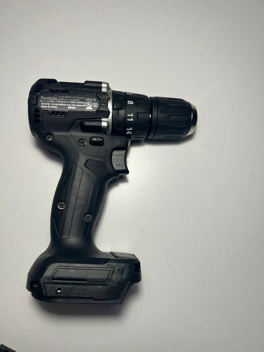 Акумуляторна дриль-шуруповерт Makita DDF484RFJ