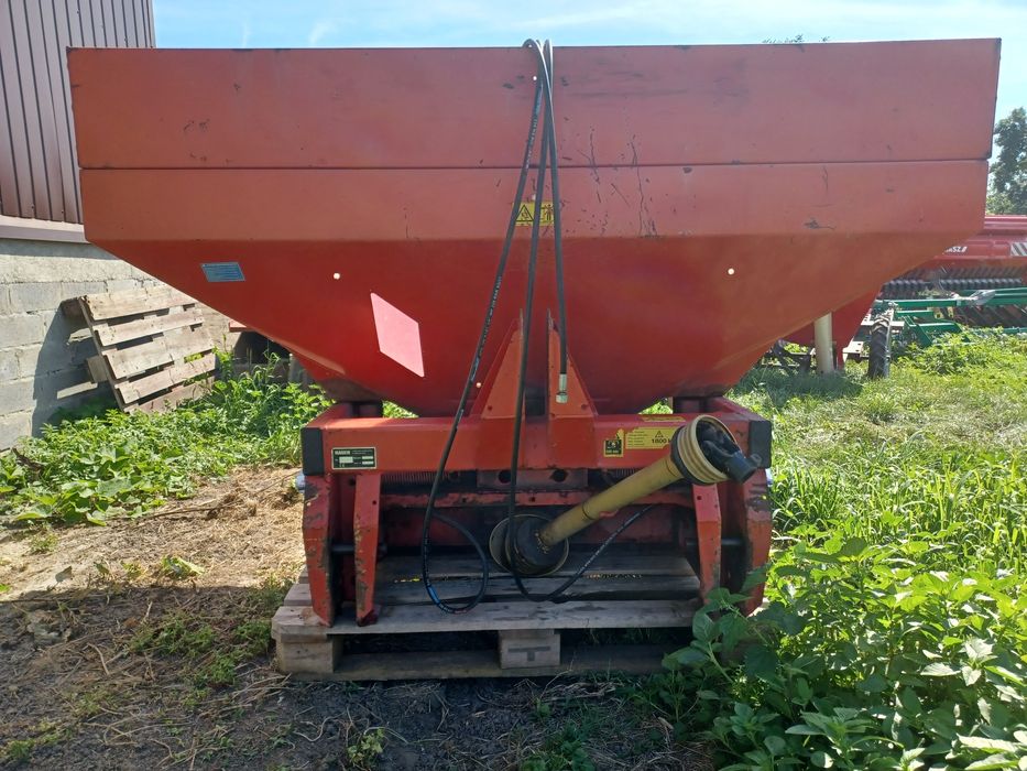 Rozsiewacz nawozów 15m RAUCH MDS 921