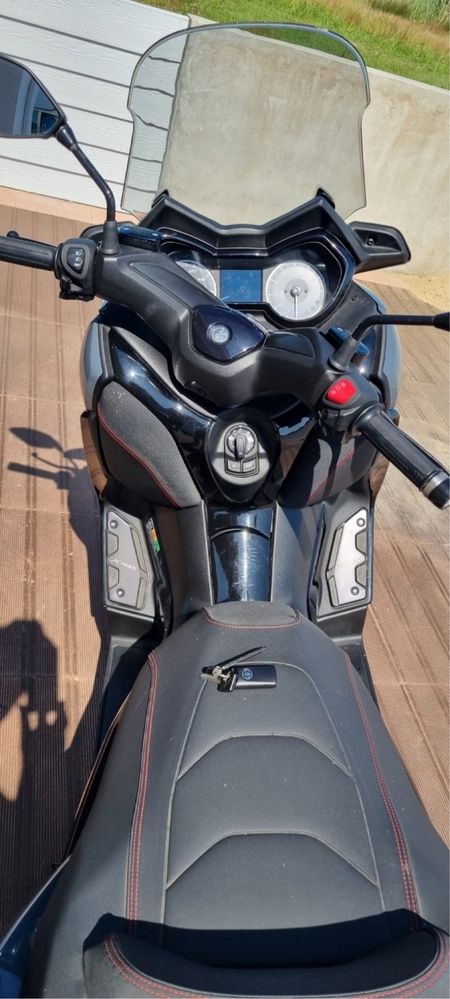 YAMAHA X-Max 300
