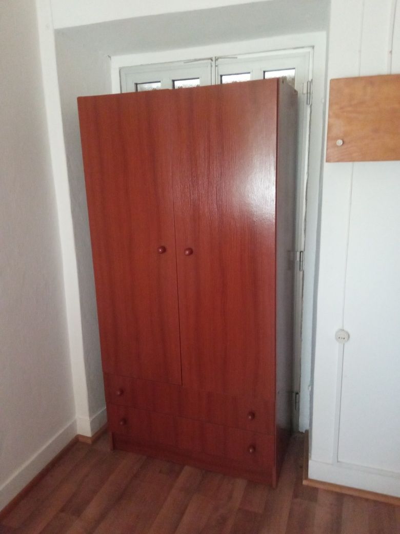 Mobiliário de quarto (super barato)