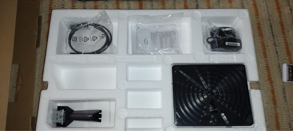 Monitor LED 27 cali Dahua