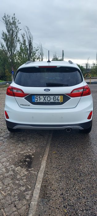 Ford fiesta active turbo