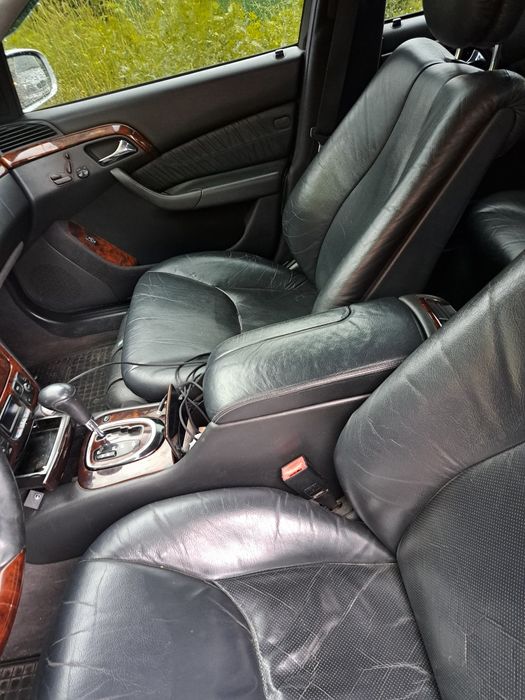 Продам или обмин Мерс 220 S клас