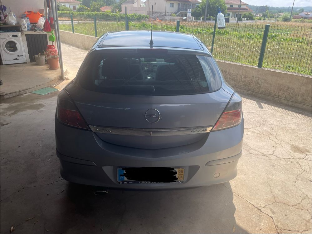 Vendo opel astra 1700 de 2009