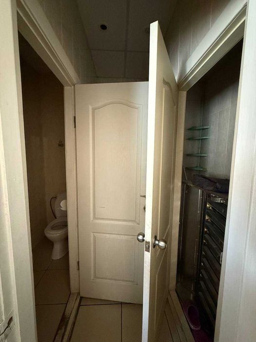 Сдам помещение 60 кв. м  по красной линии, мкрн. Солнечный 7г.