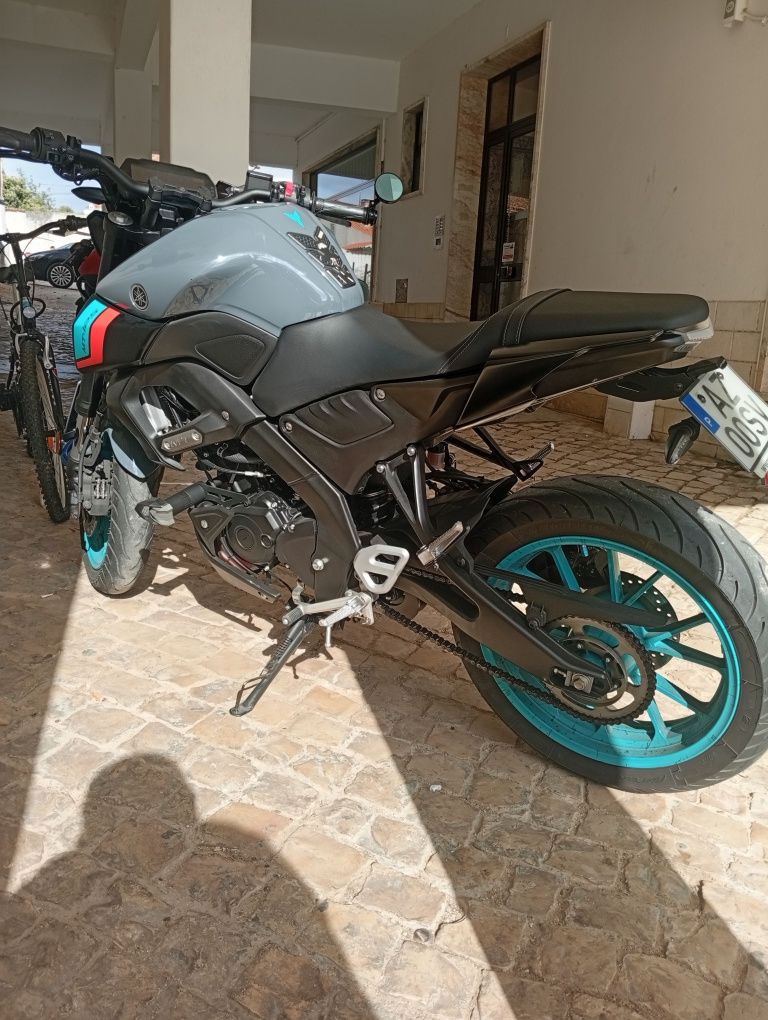 Mota Yamaha MT 125