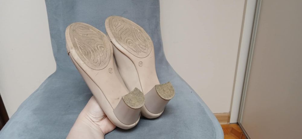 Damskie buty na grubym obcasie rozmiar 36