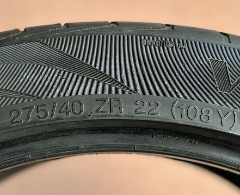 Vredesten 274/40/R22