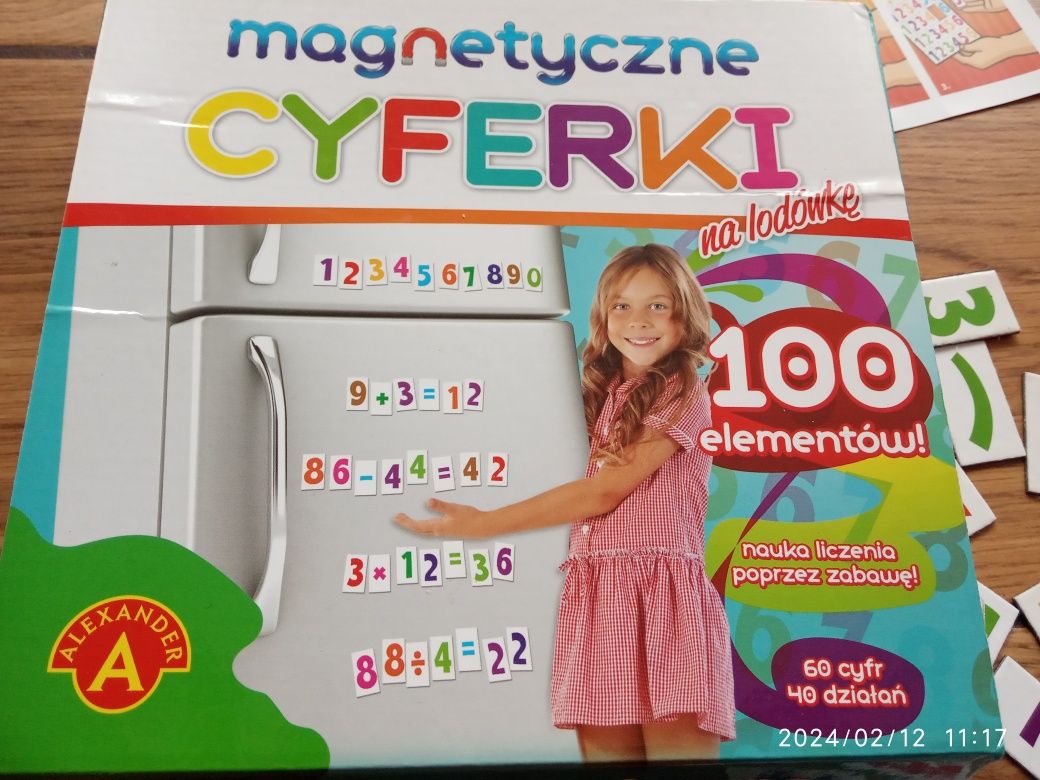 Cyferki magnetyczne , na lodówke + karty