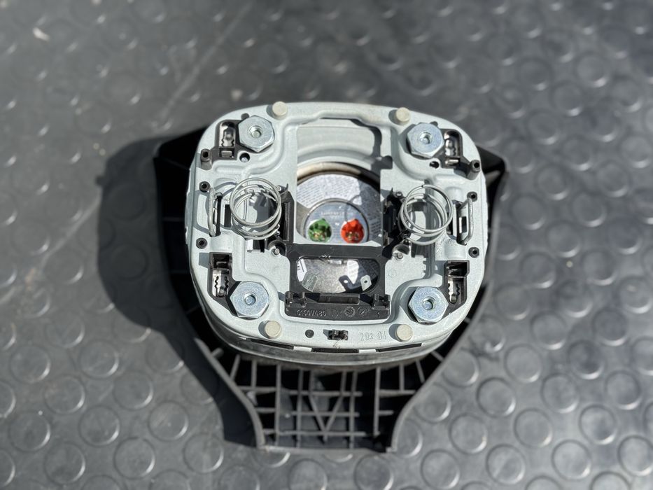 Airbag руля аірбег подушка фольксваген пассат б6 гольф 5 кадді тоуран