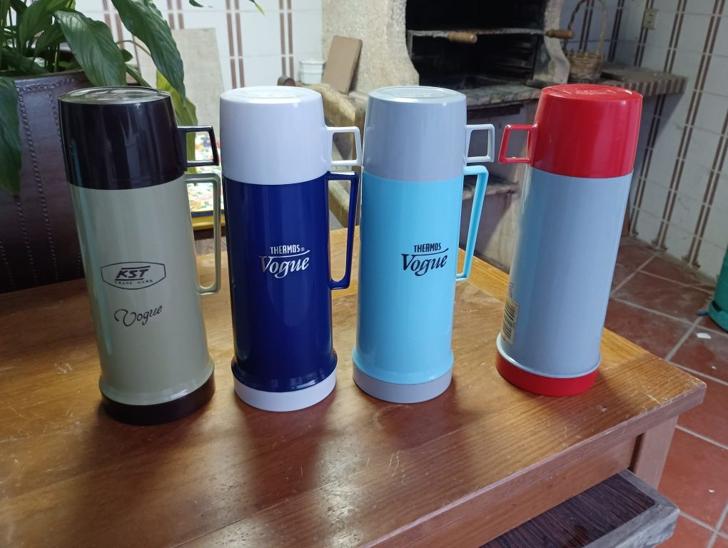 Thermos novas com copo