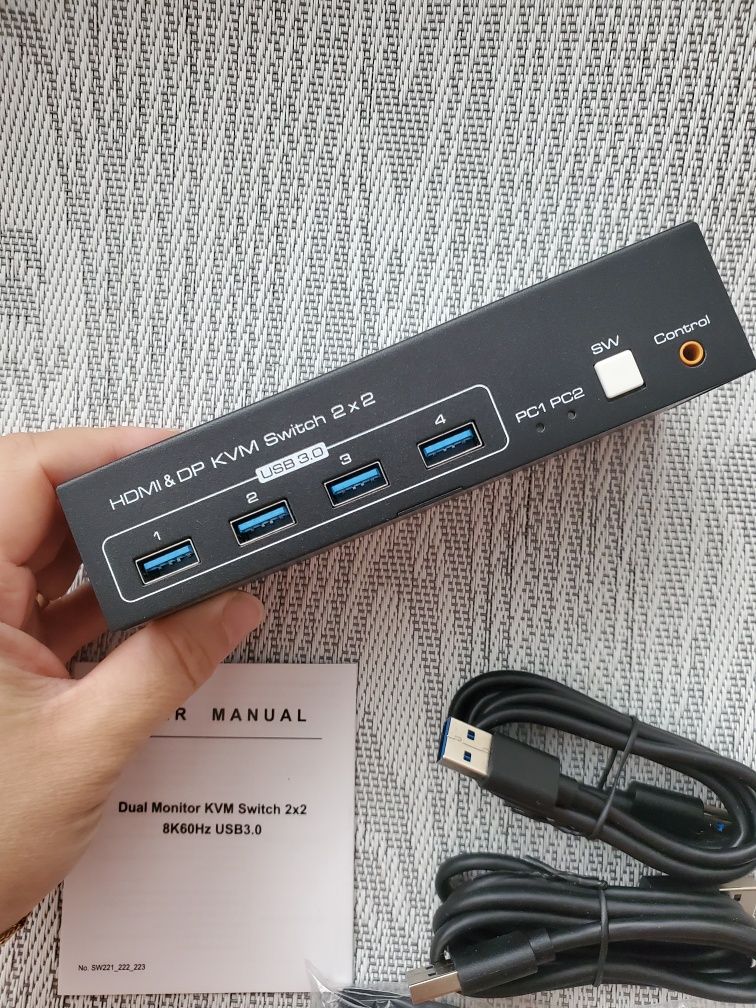 Подвійний KVM HDMI перемикач 2 комп'ютери до 2 моніторів