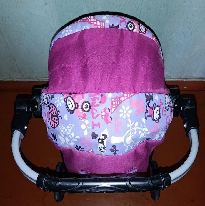 Коляска для кукол