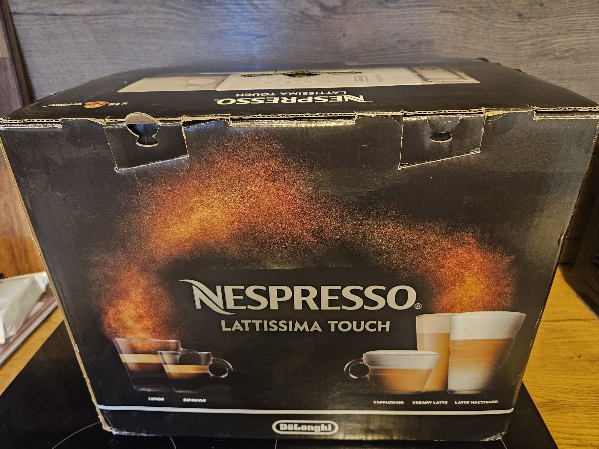 Ekspres Nespresso Lattissima Touch